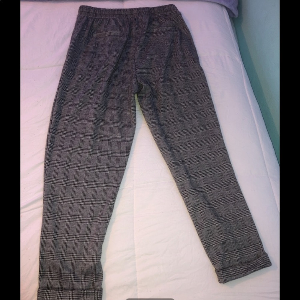 Pants - Picture 3 of 4